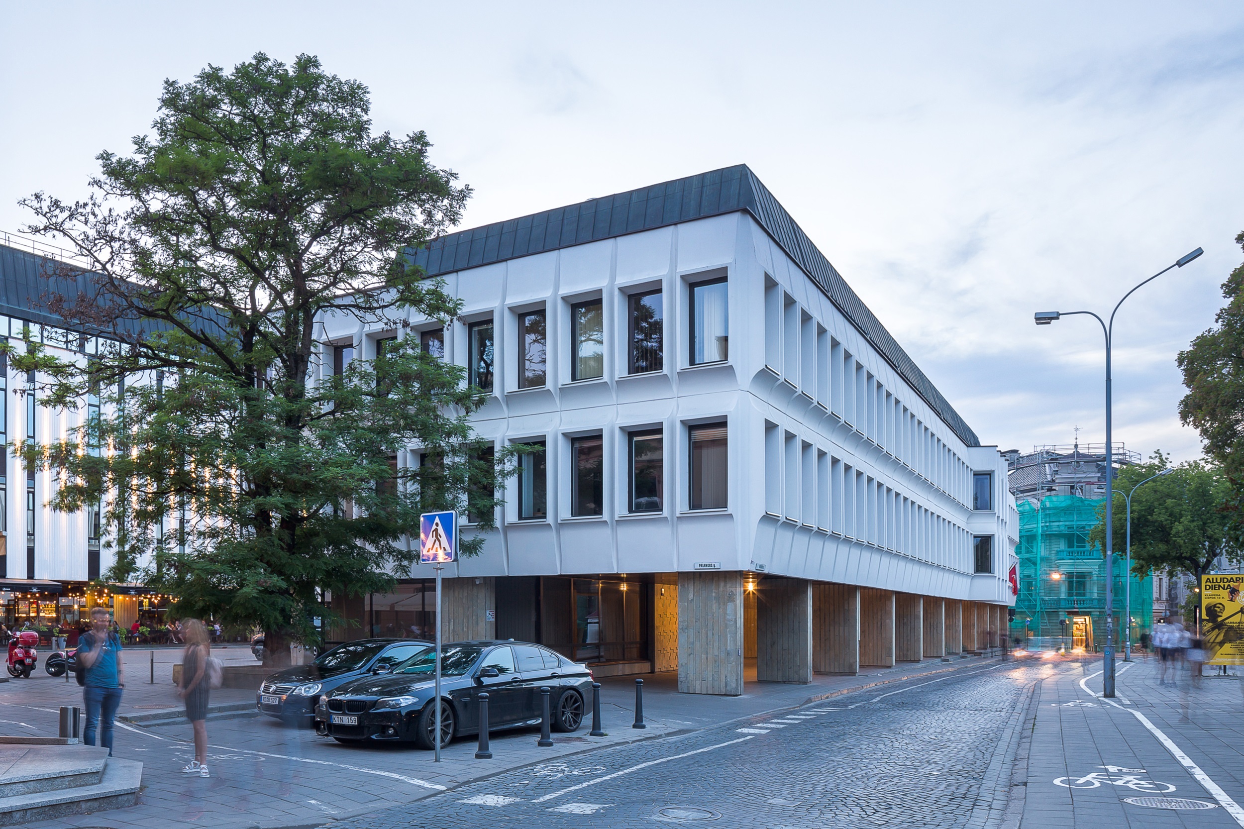 „INVL Baltic Real Estate“ supirko dar dalį savų akcijų